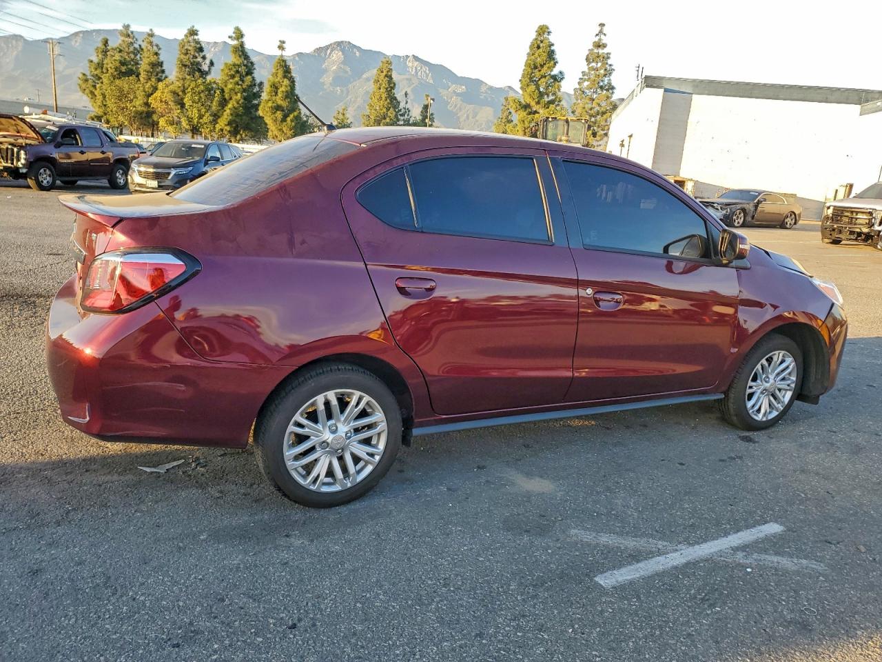 2024 MITSUBISHI MIRAGE G4 SE photo 3