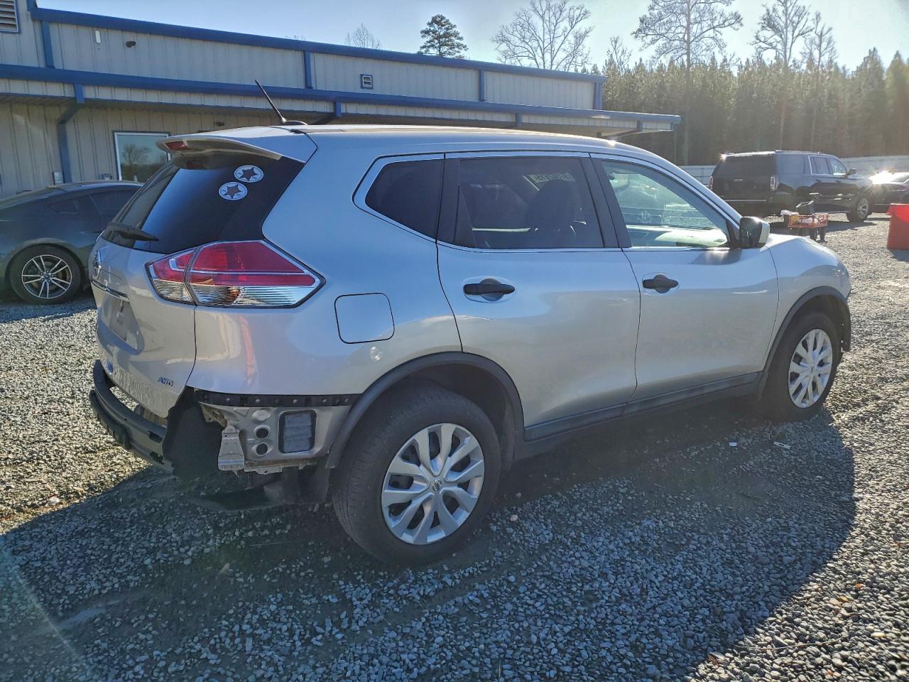 2016 NISSAN ROGUE S photo 3