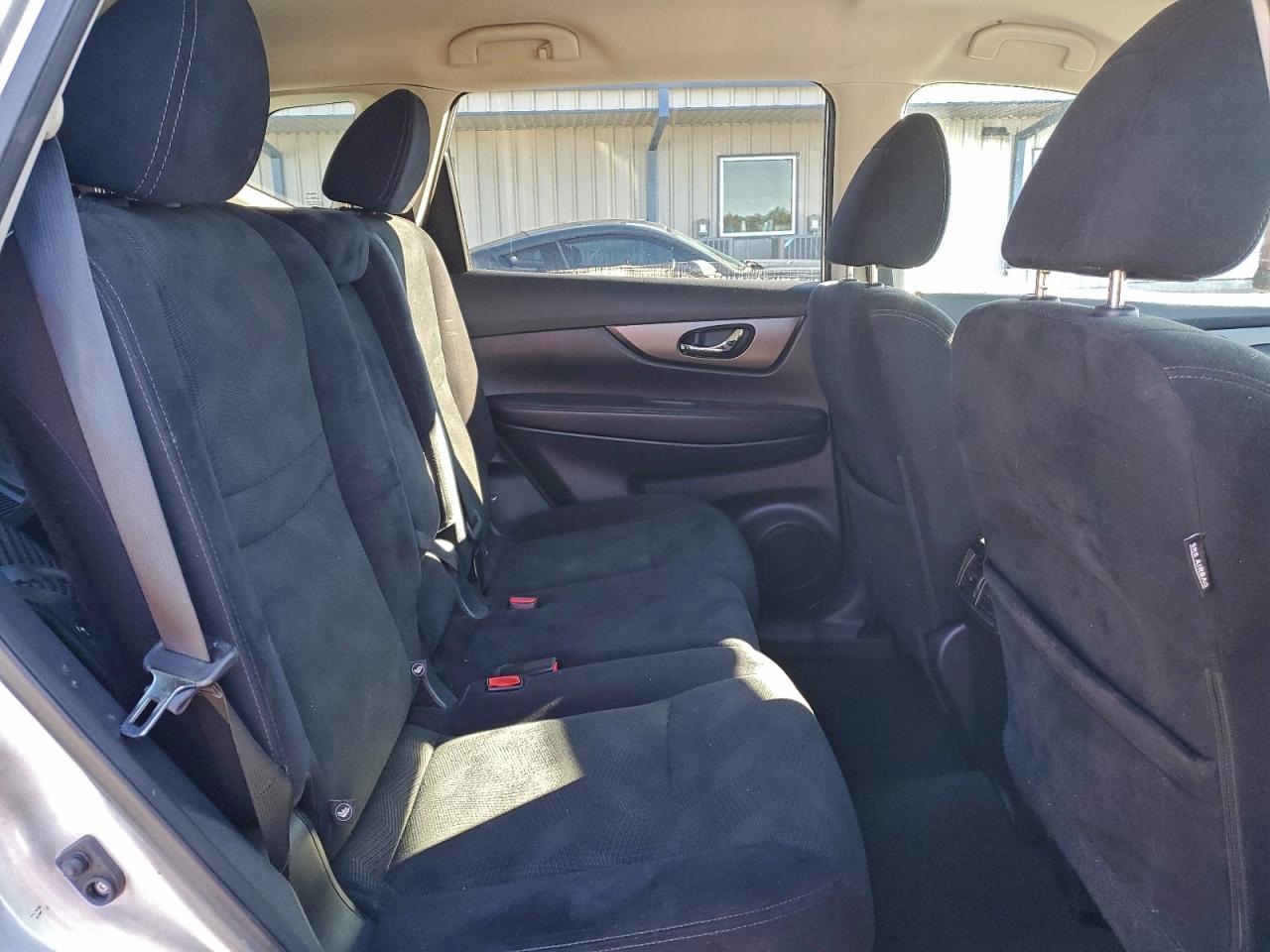 2016 NISSAN ROGUE S photo 11