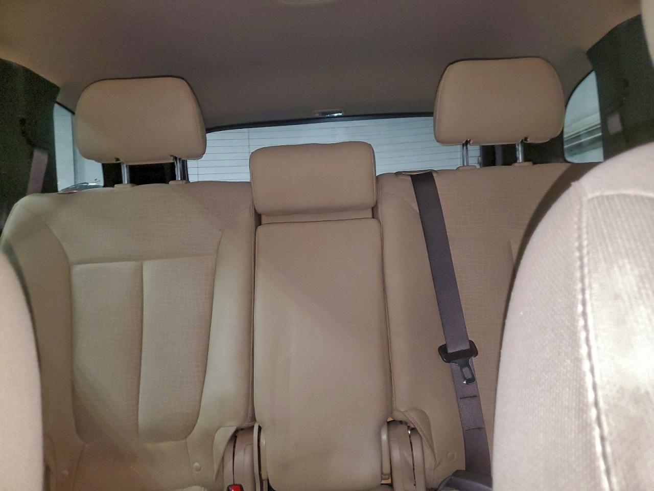 2010 HYUNDAI SANTA FE GLS photo 10