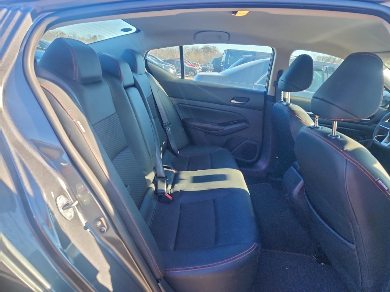 2024 NISSAN ALTIMA SR photo 10