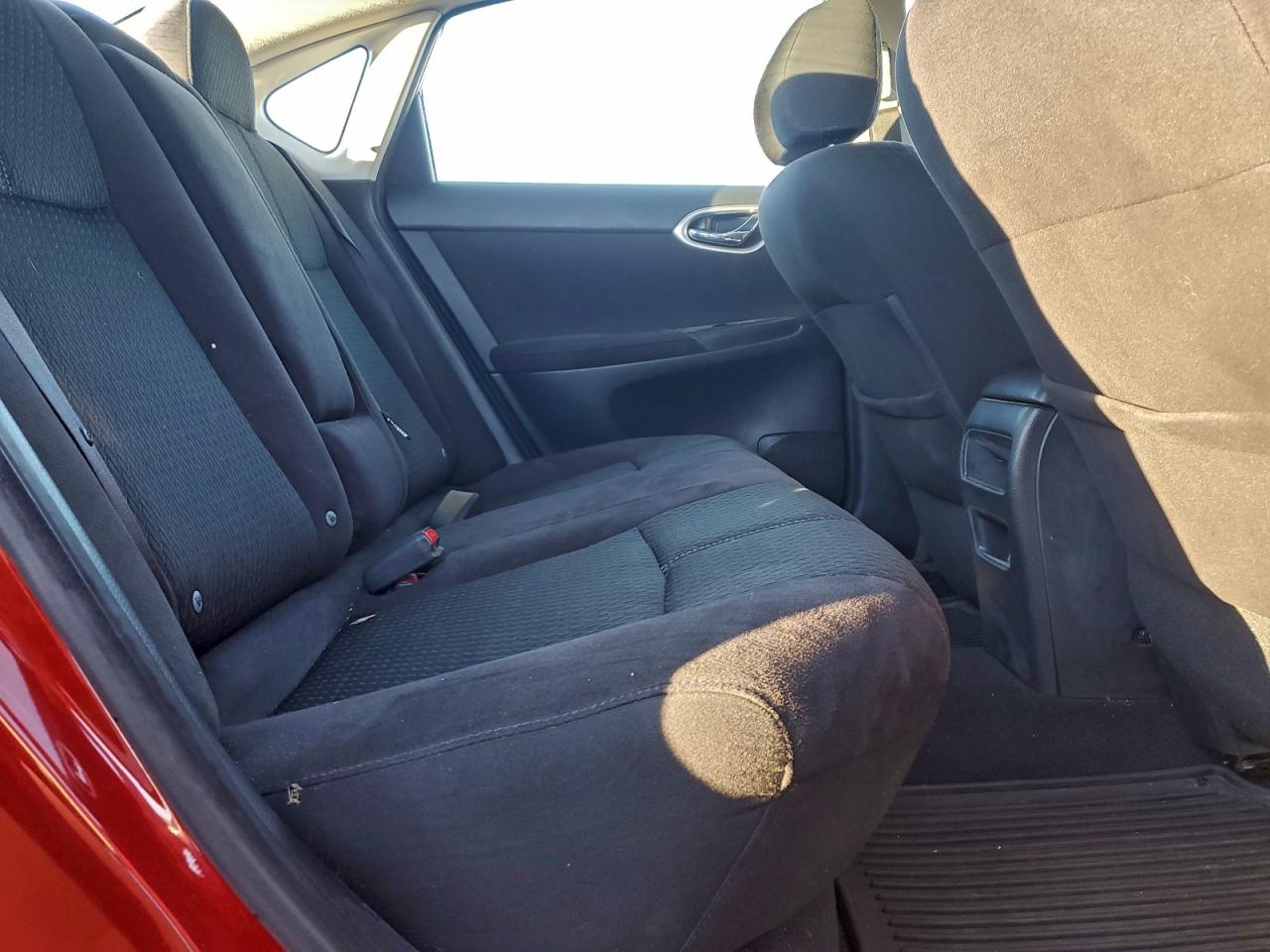 2013 NISSAN SENTRA S photo 10