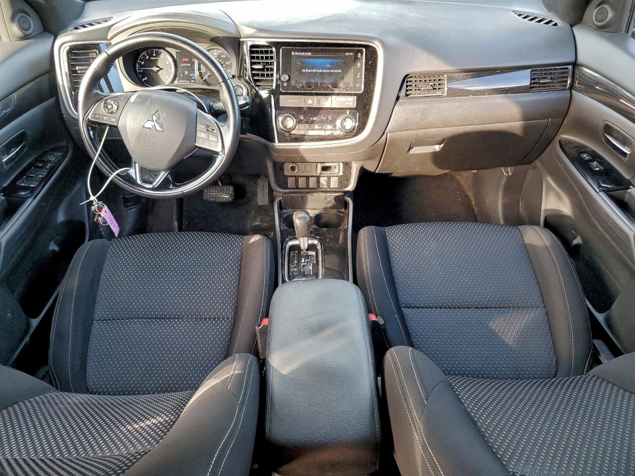 2018 MITSUBISHI OUTLANDER SE photo 8