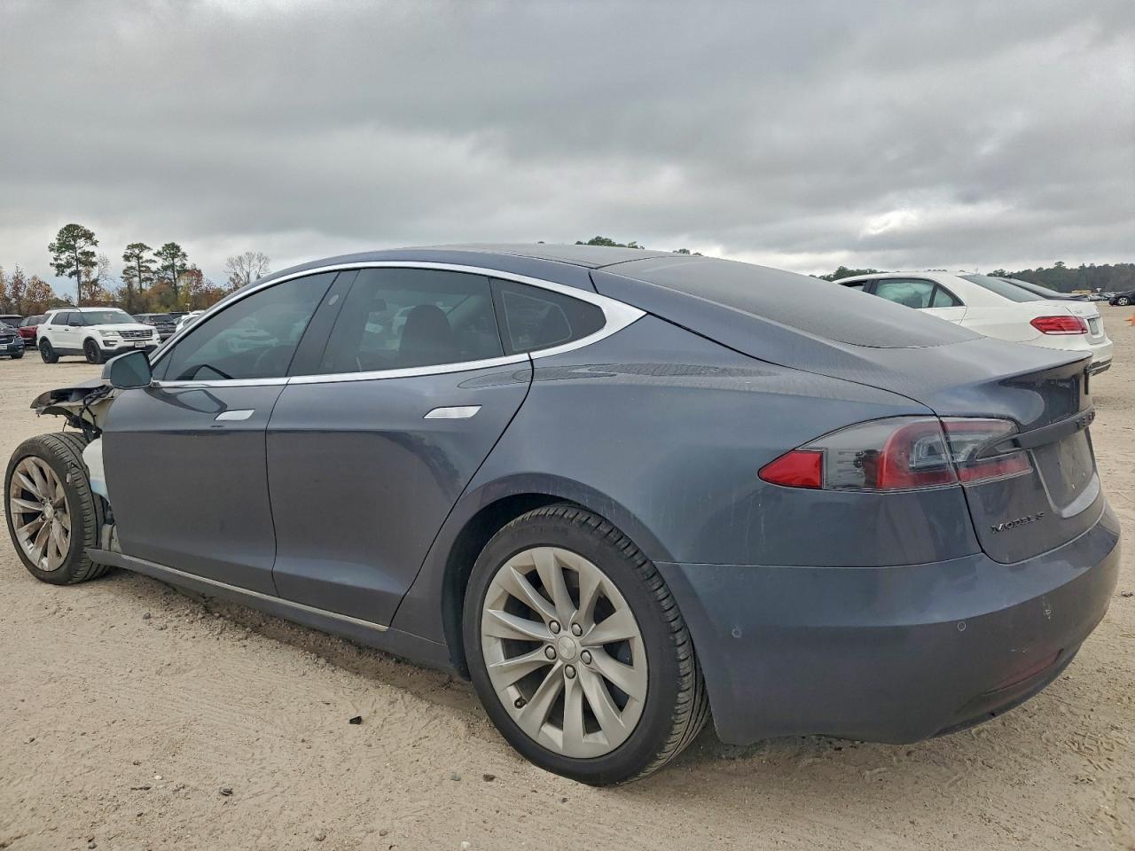 2018 TESLA MODEL S photo 5