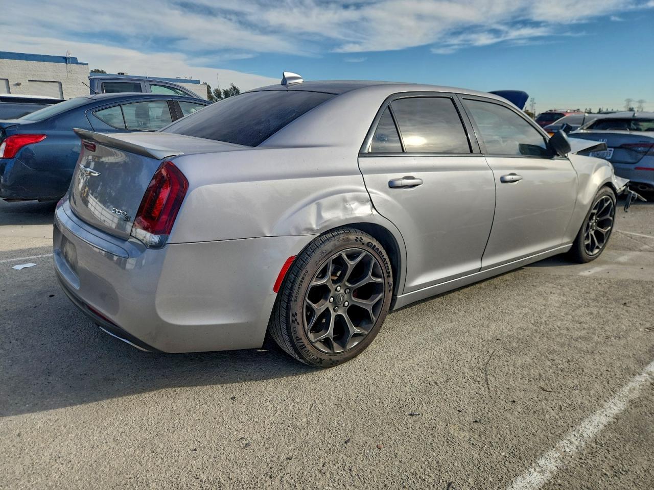 2016 CHRYSLER 300 S photo 5