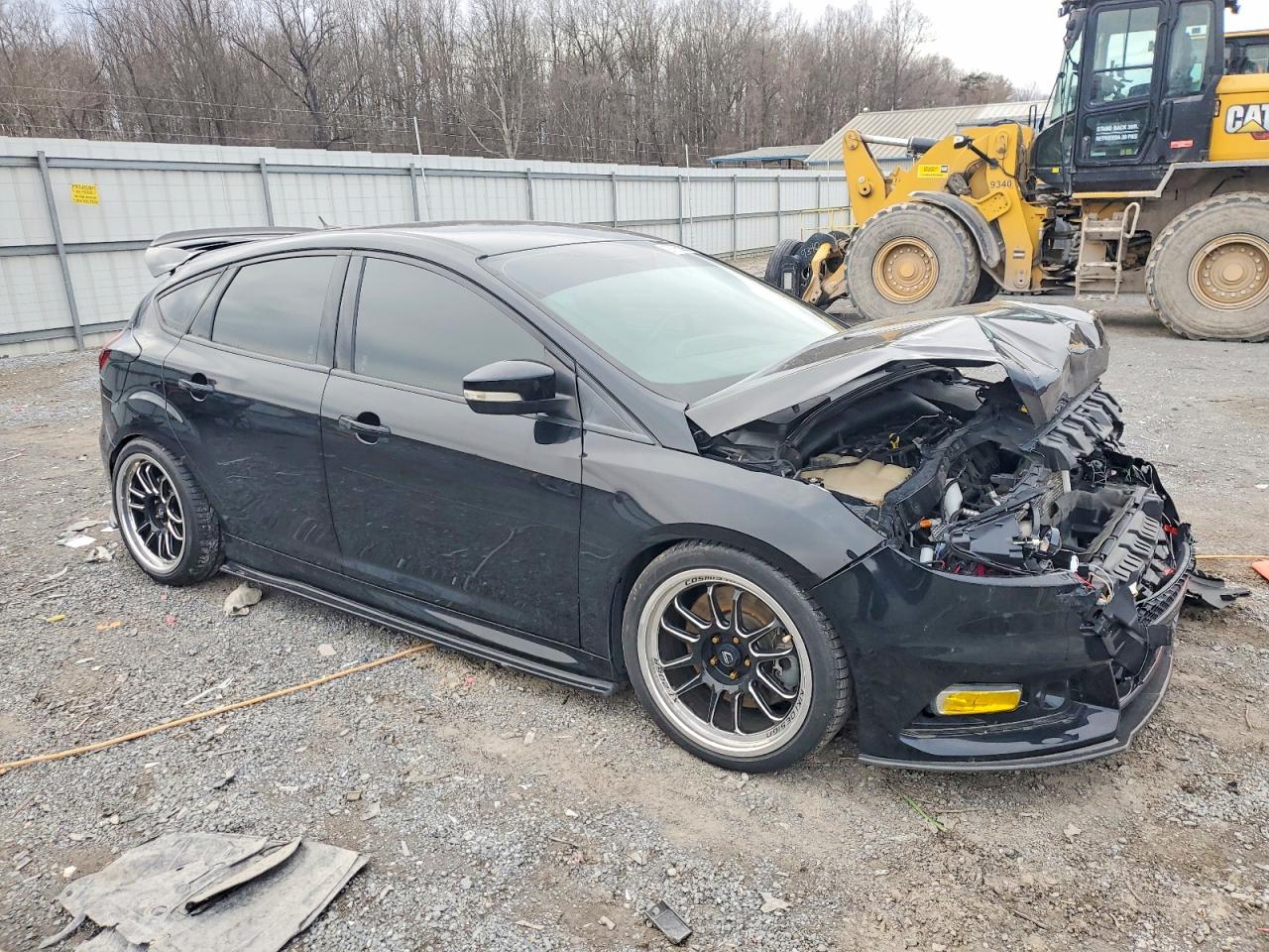 2017 FORD FOCUS ST photo 4