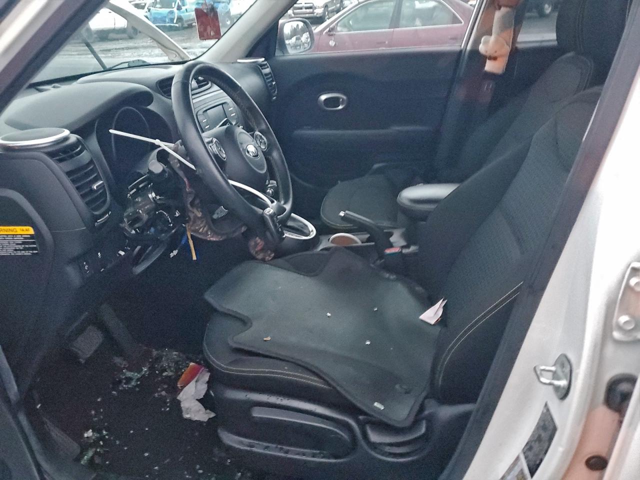 2016 KIA SOUL + photo 7