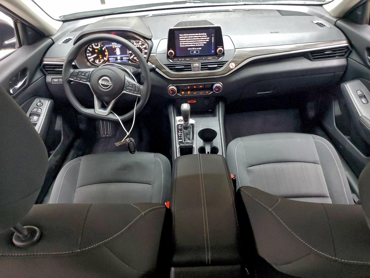 2025 NISSAN ALTIMA SV photo 22