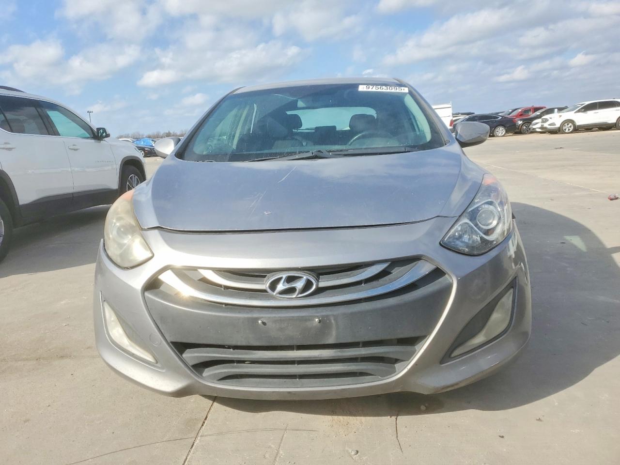 2013 HYUNDAI ELANTRA GT photo 9