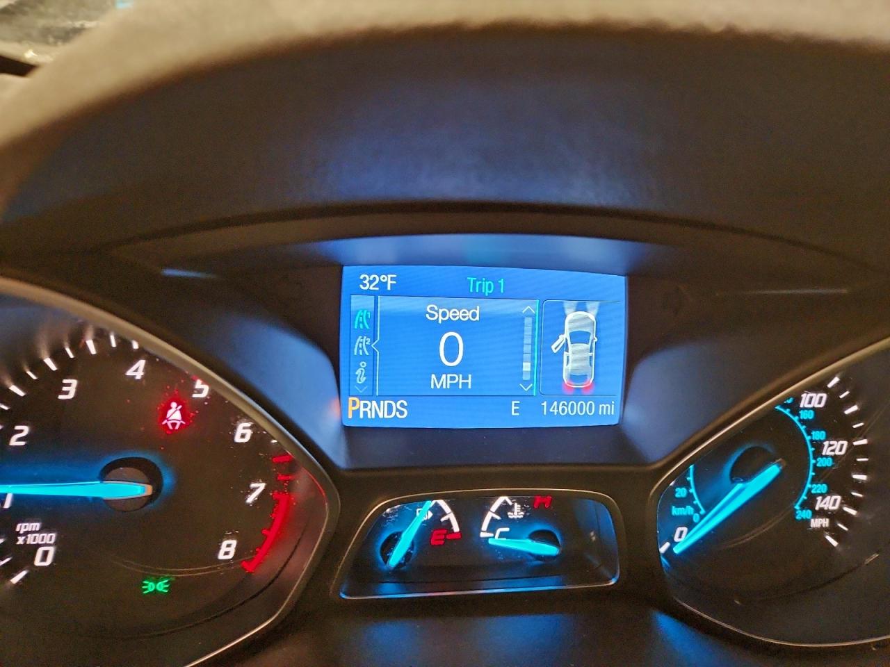2015 FORD ESCAPE SE photo 9