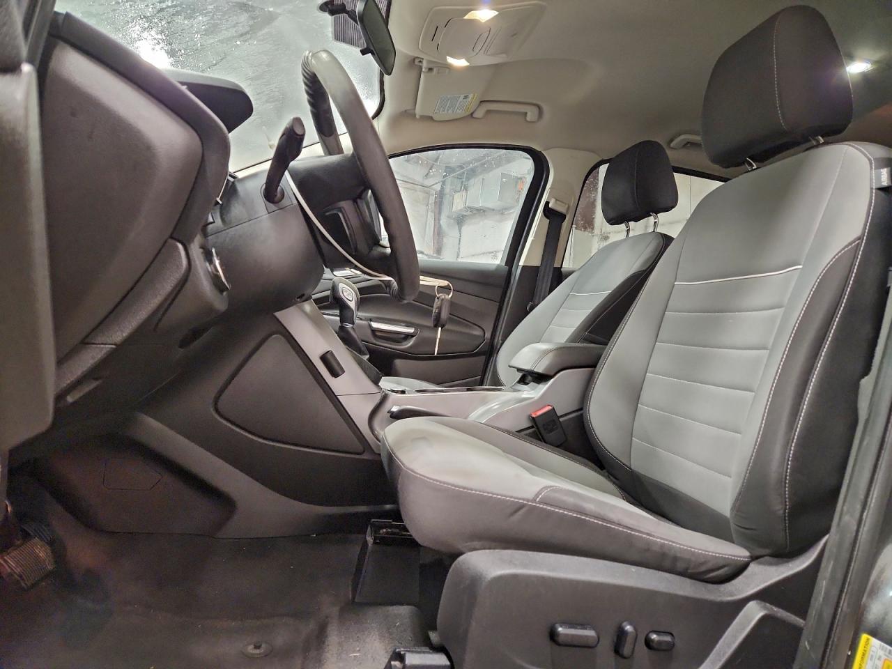 2015 FORD ESCAPE SE photo 7