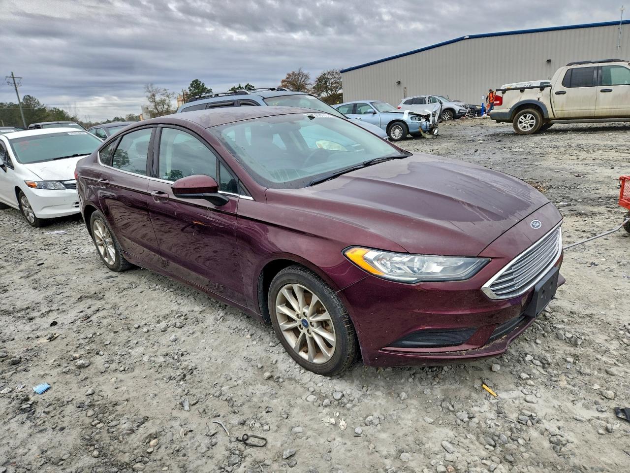 2017 FORD FUSION SE photo 4