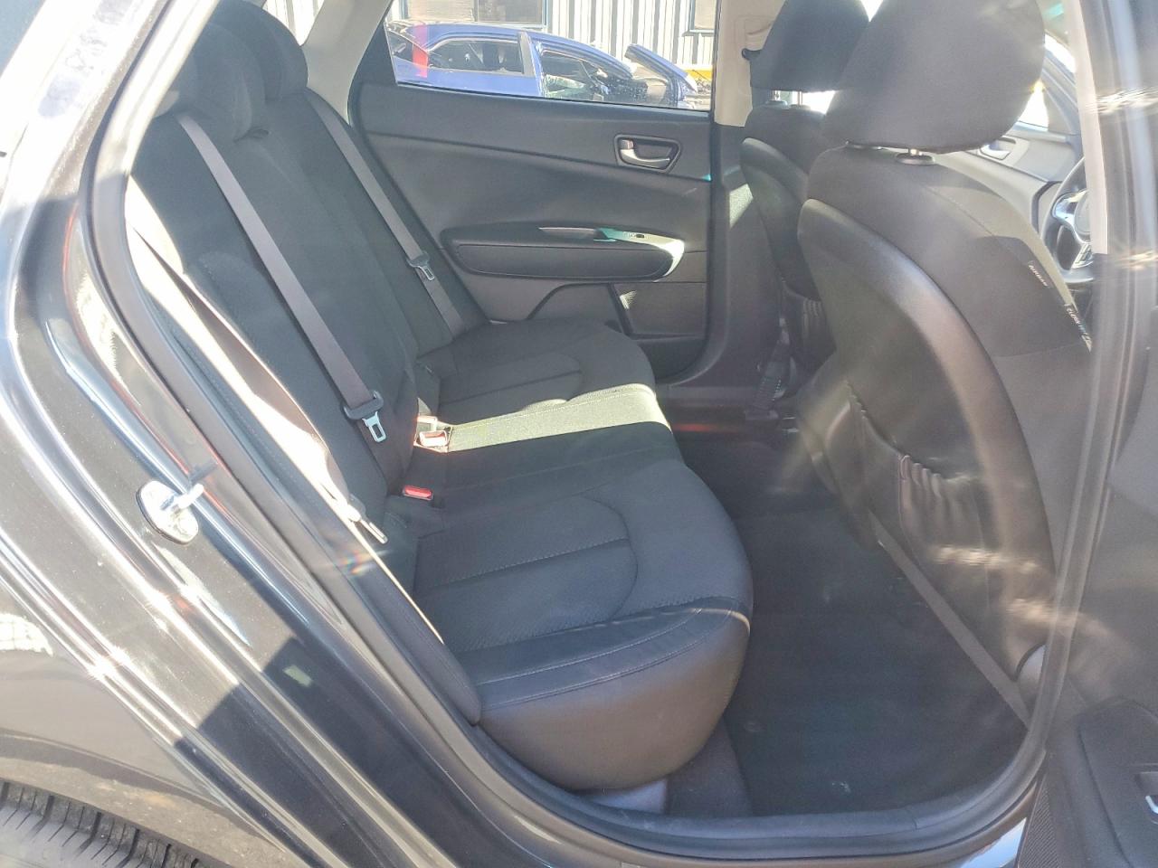 2016 KIA OPTIMA LX photo 10