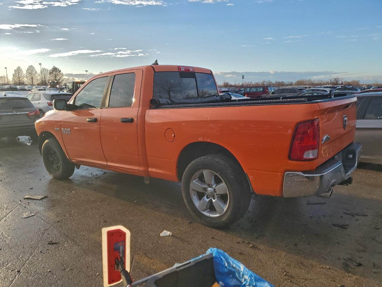 2017 RAM 1500 SLT photo 3