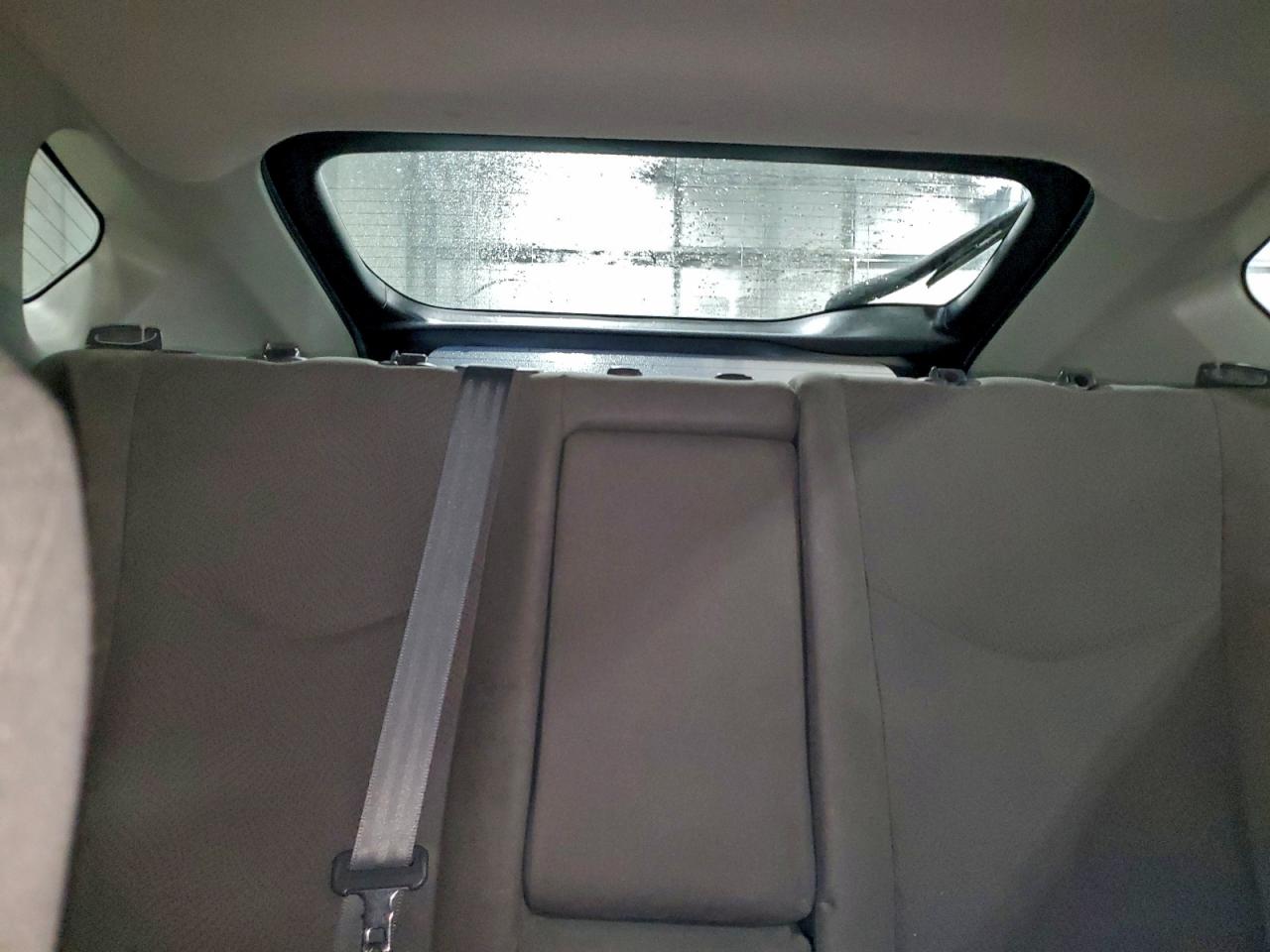 2015 TOYOTA PRIUS photo 19