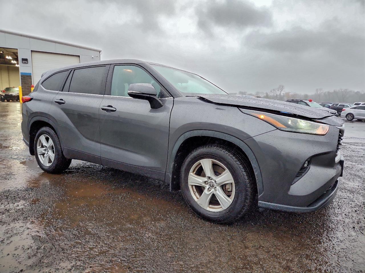 2022 TOYOTA HIGHLANDER L photo 10