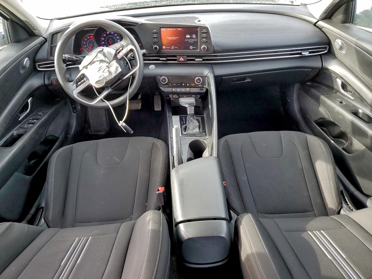 2021 HYUNDAI ELANTRA SEL photo 8
