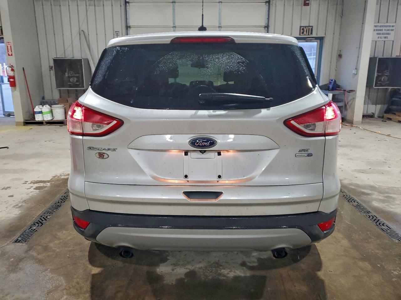 2015 FORD ESCAPE SE photo 6