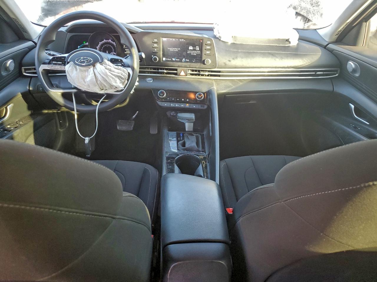 2023 HYUNDAI ELANTRA BLUE photo 8