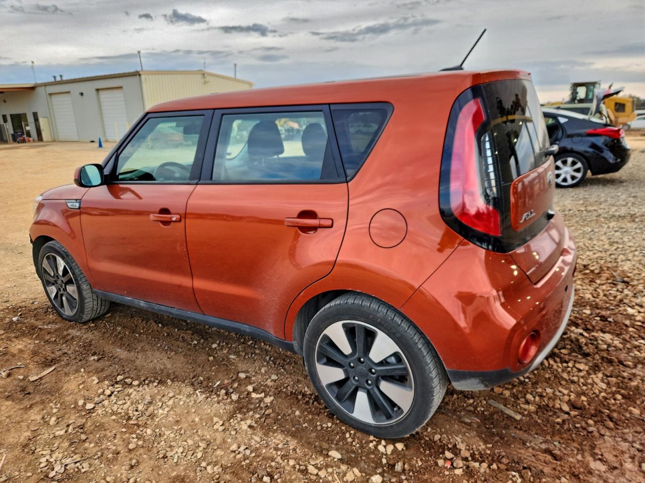 2018 KIA SOUL + photo 2