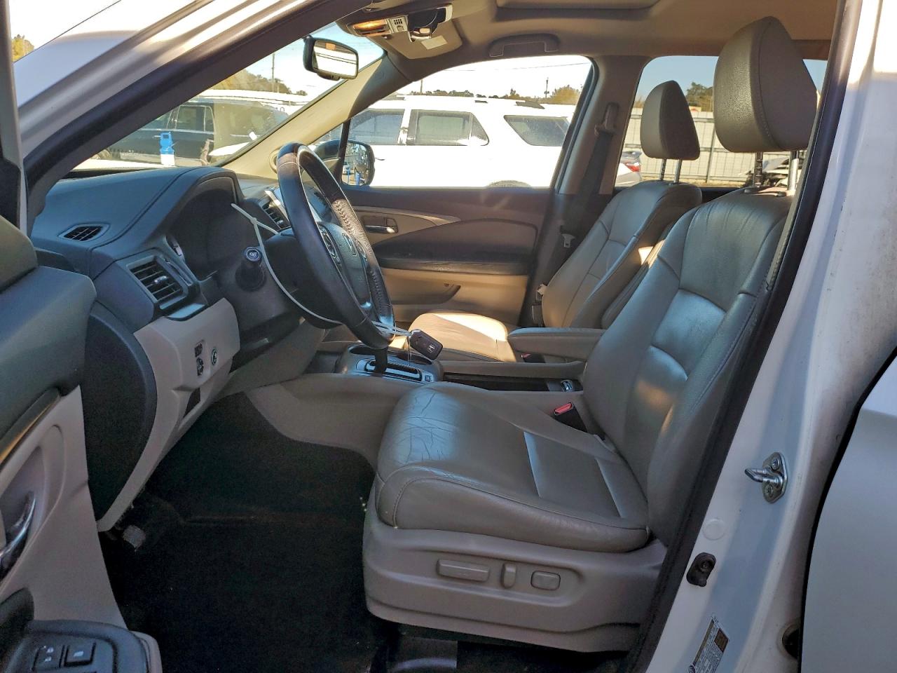 2016 HONDA PILOT EXL photo 7