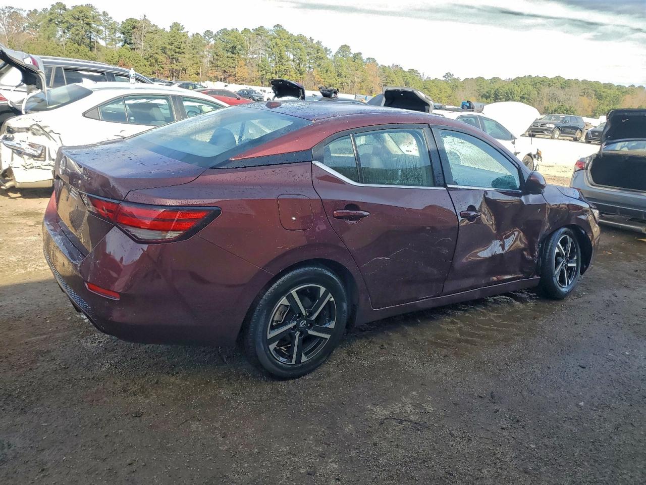 2025 NISSAN SENTRA SV photo 3