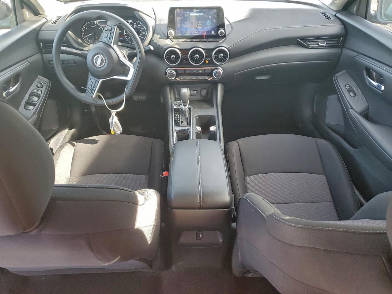 2025 NISSAN SENTRA SV photo 8
