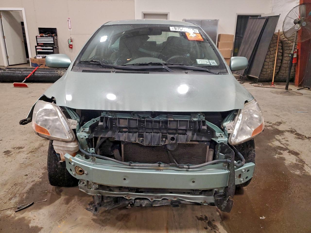 2008 TOYOTA YARIS photo 5