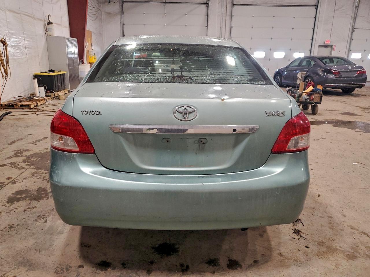2008 TOYOTA YARIS photo 6