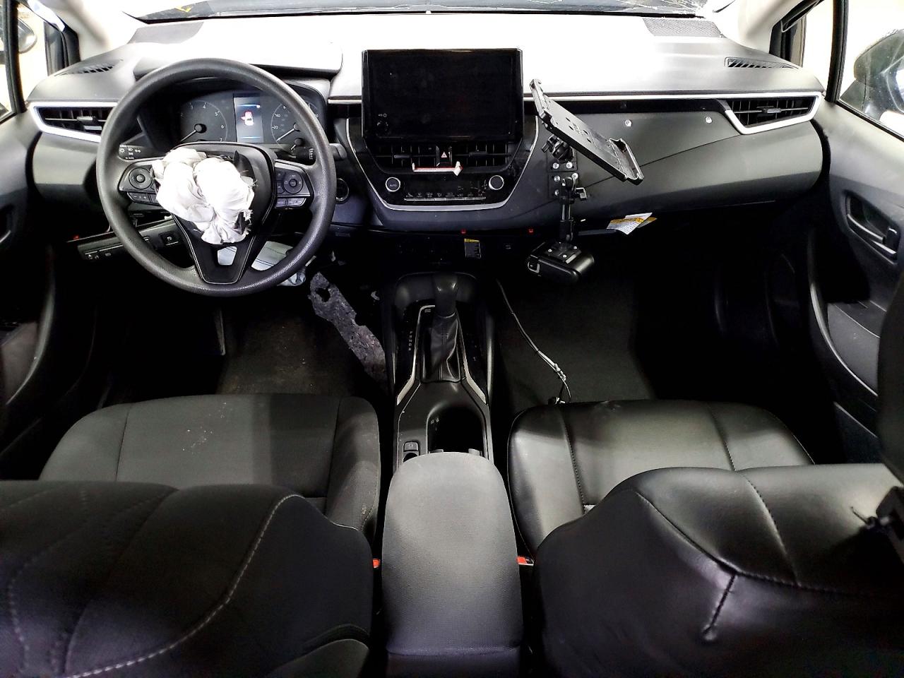 2025 TOYOTA COROLLA photo 8