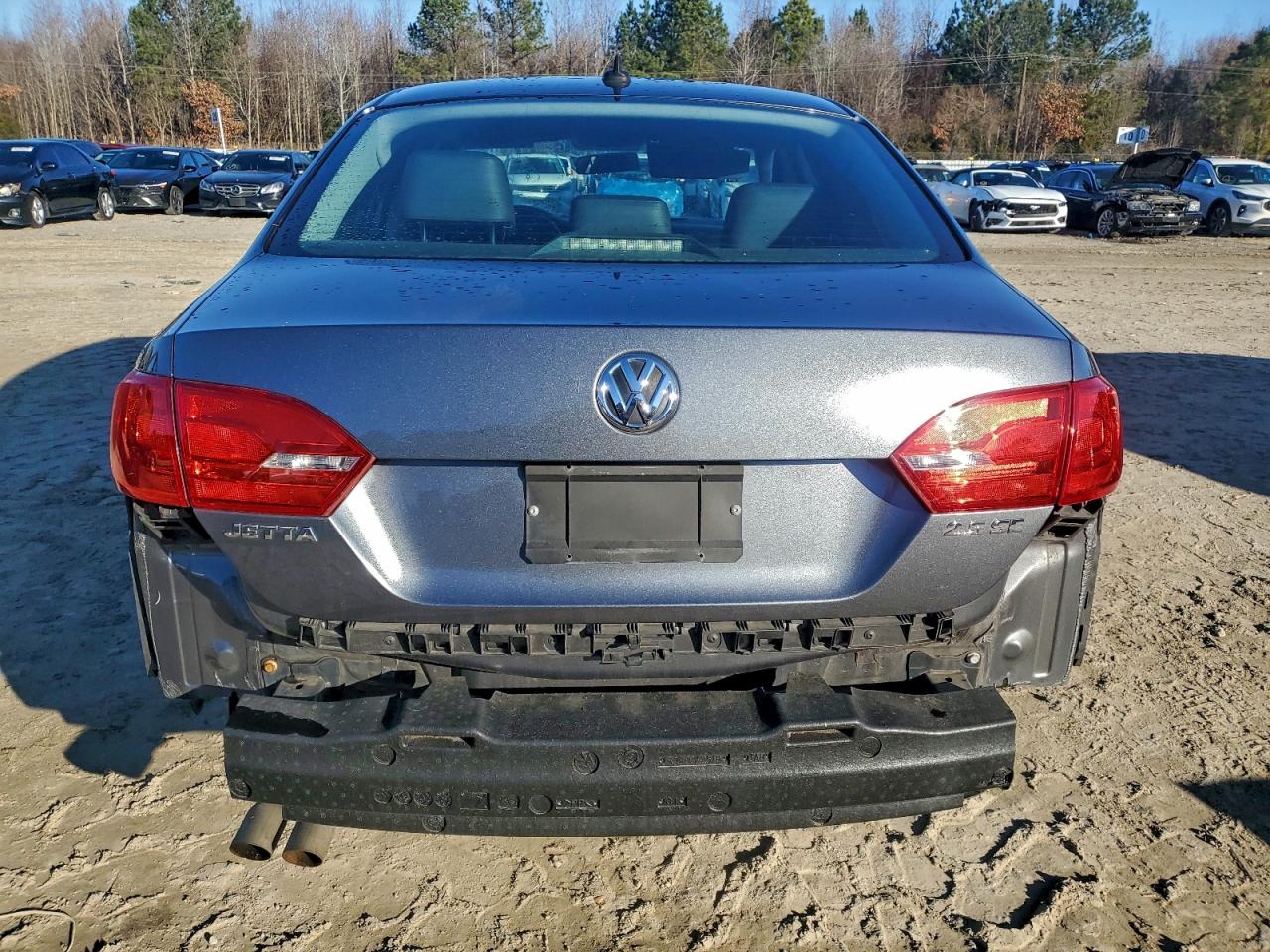 2012 VOLKSWAGEN JETTA photo 6