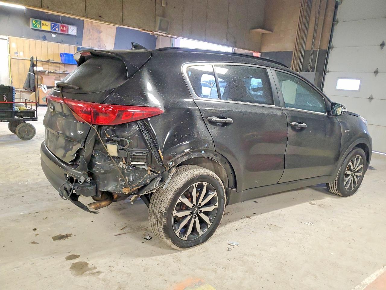 2018 KIA SPORTAGE EX photo 3