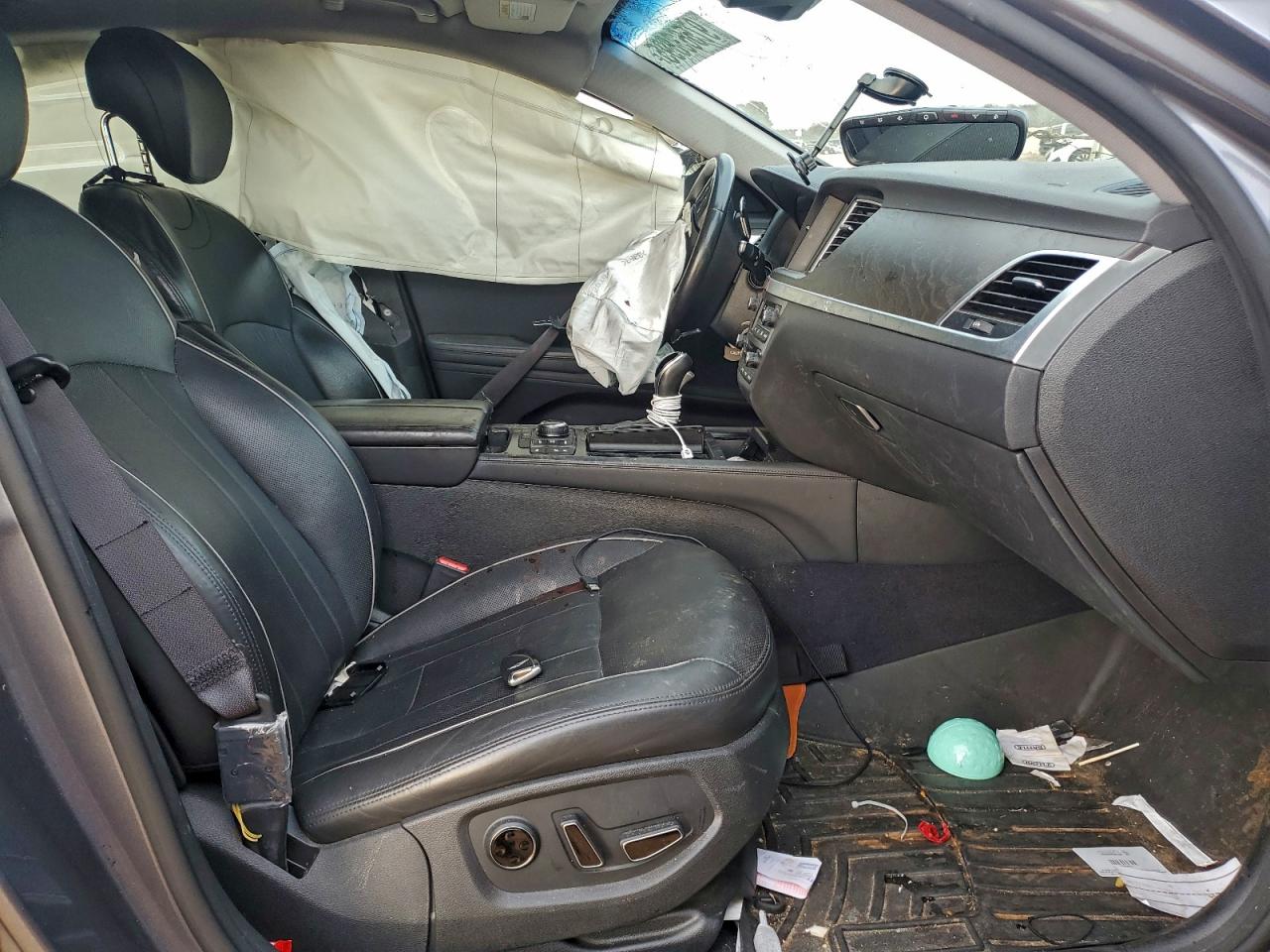 2015 HYUNDAI GENESIS 3.8L photo 7