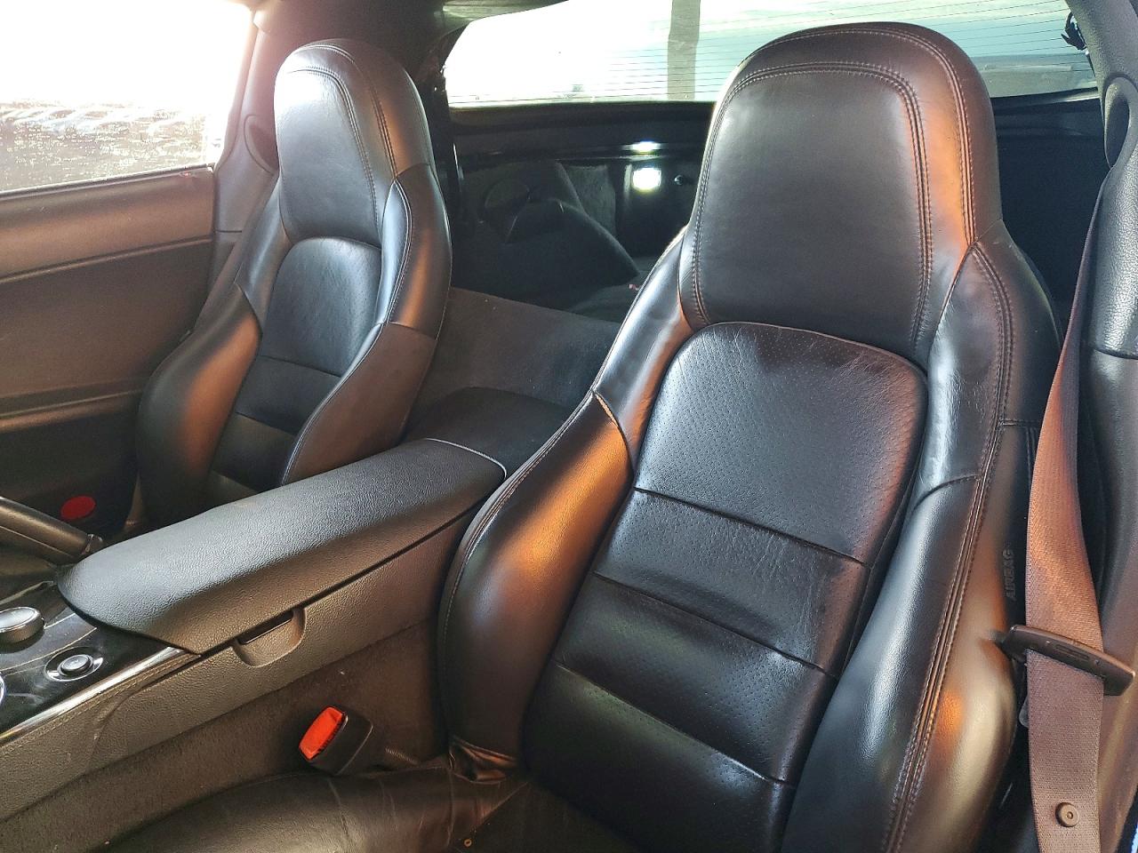 2011 CHEVROLET CORVETTE photo 19