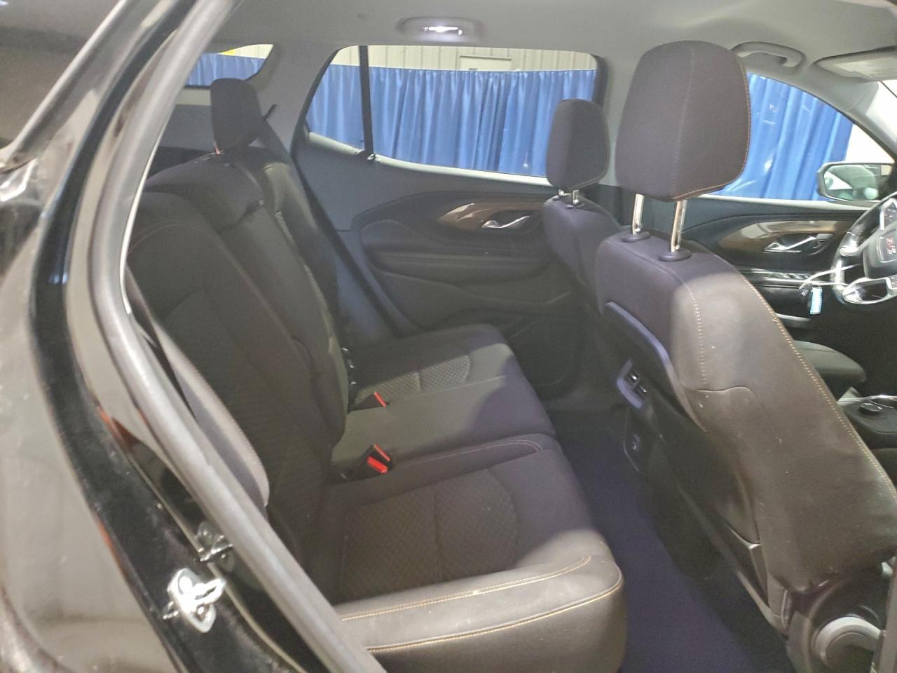 2019 GMC TERRAIN SLE photo 11