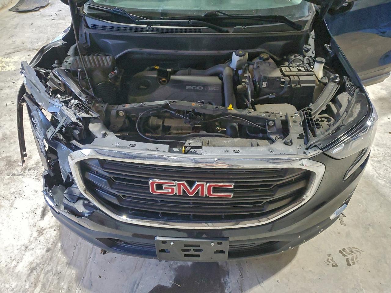 2019 GMC TERRAIN SLE photo 12