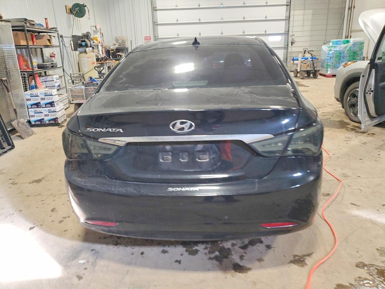 2013 HYUNDAI SONATA GLS photo 6
