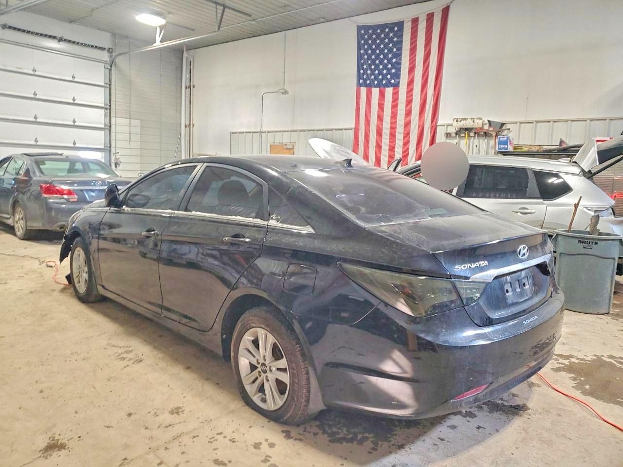 2013 HYUNDAI SONATA GLS photo 2