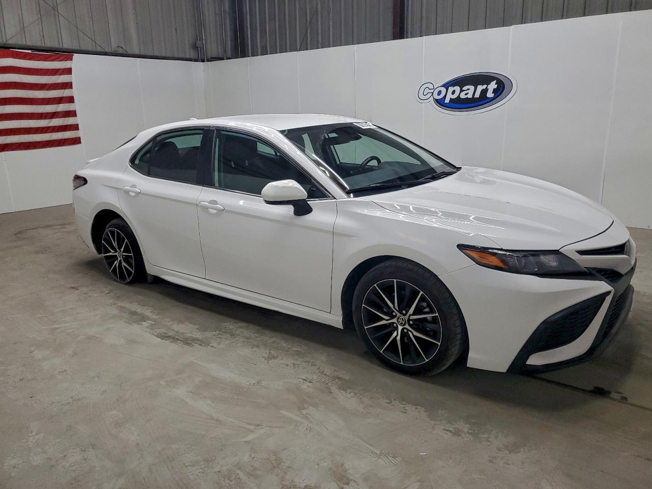 2024 TOYOTA CAMRY SE NIGHT SHADE photo 4