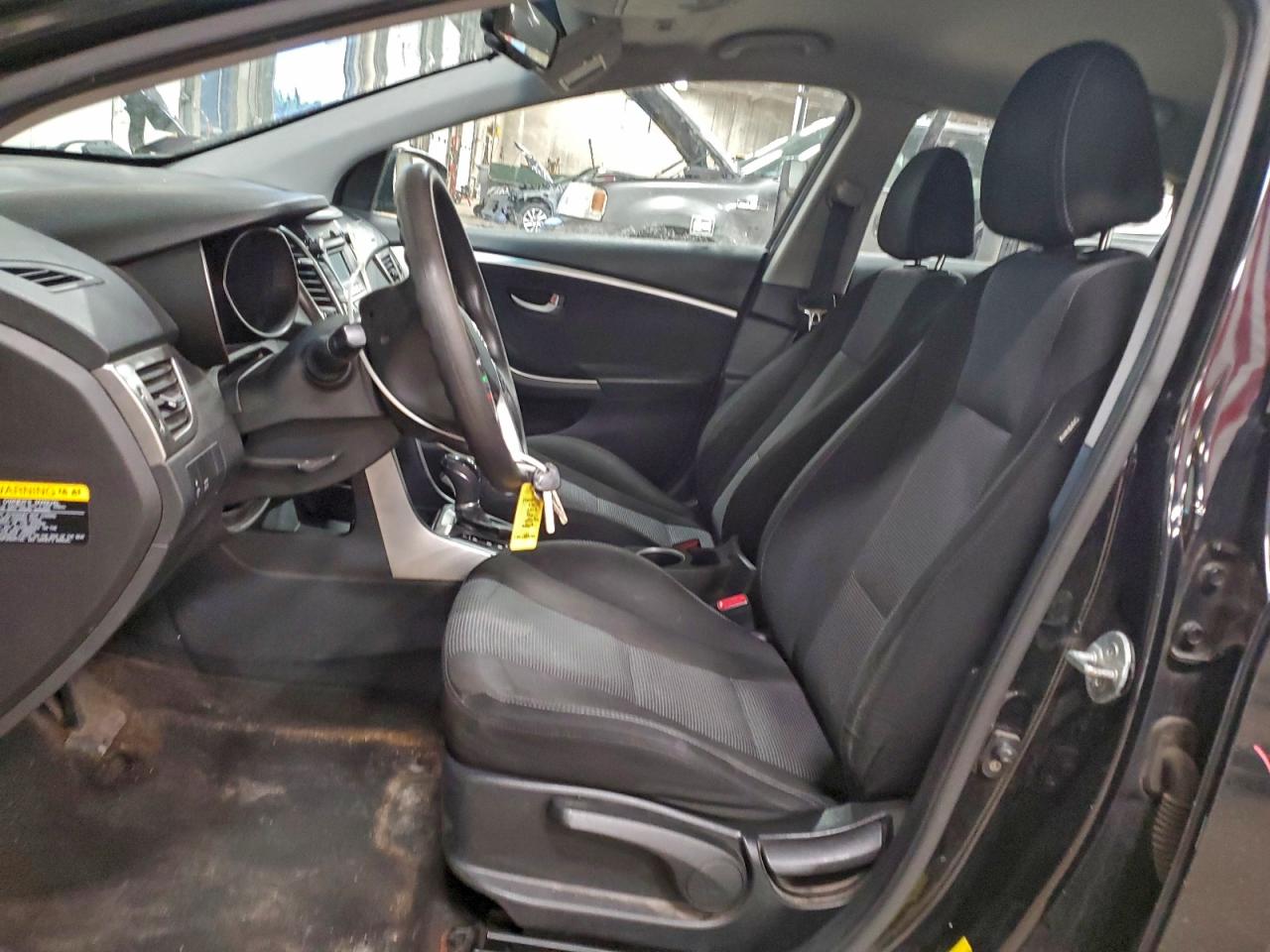 2013 HYUNDAI ELANTRA GT photo 13