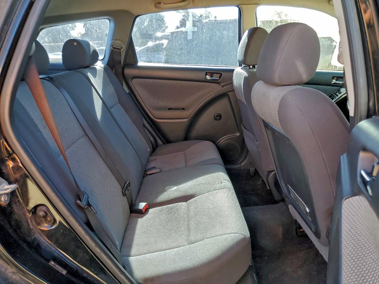2005 TOYOTA COROLLA MATRIX photo 19