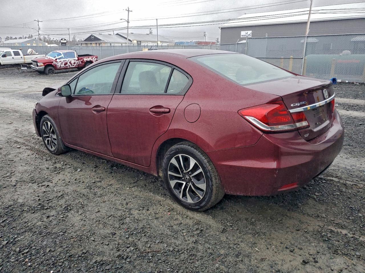 2013 HONDA CIVIC LX photo 2