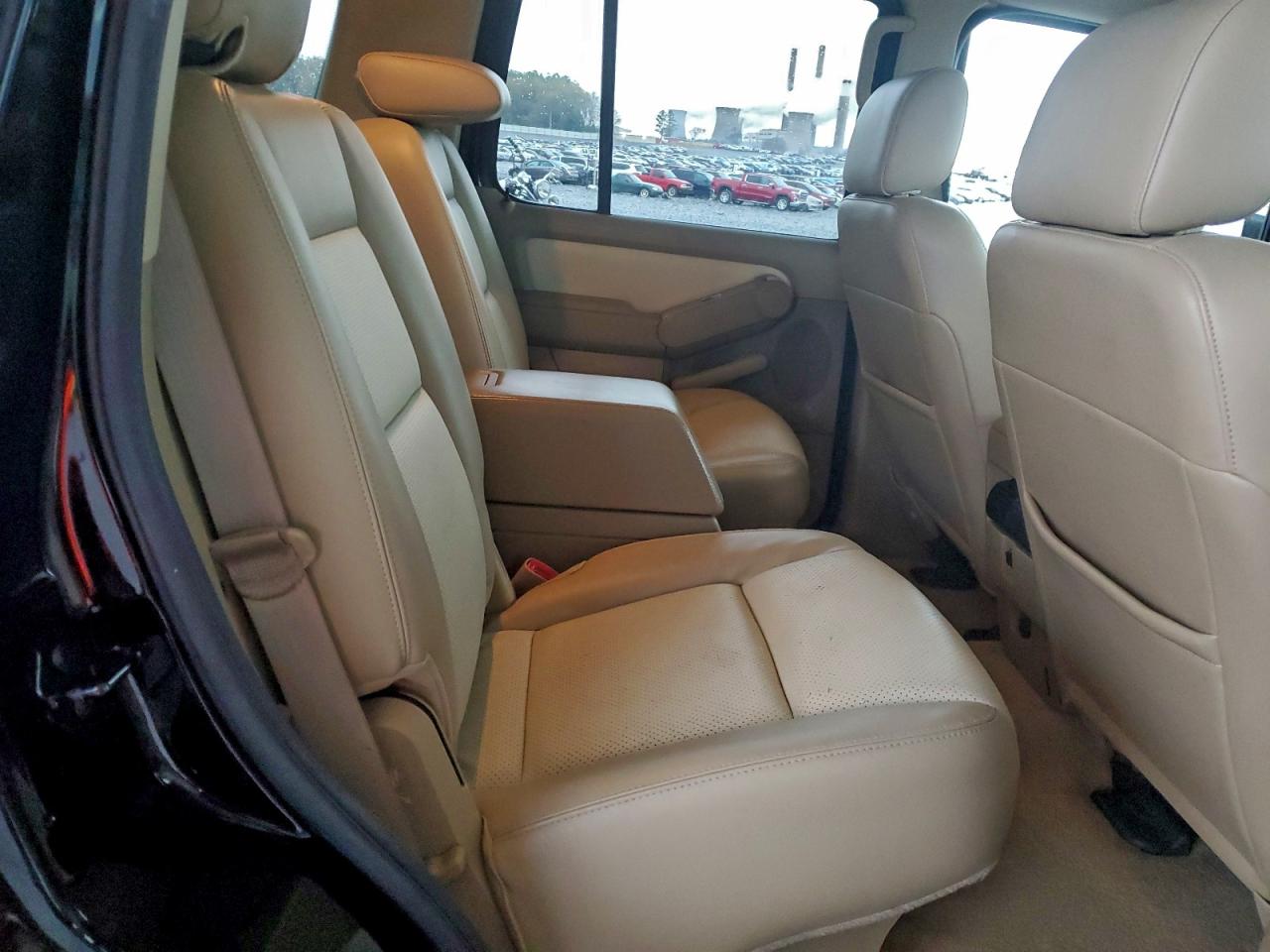 2007 MERCURY MOUNTAINEER PREMIER photo 31