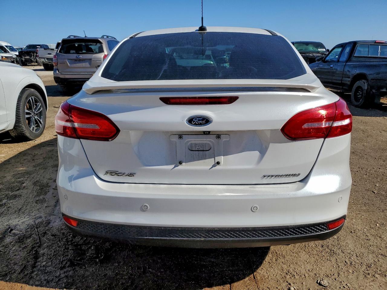 2017 FORD FOCUS TITANIUM photo 6
