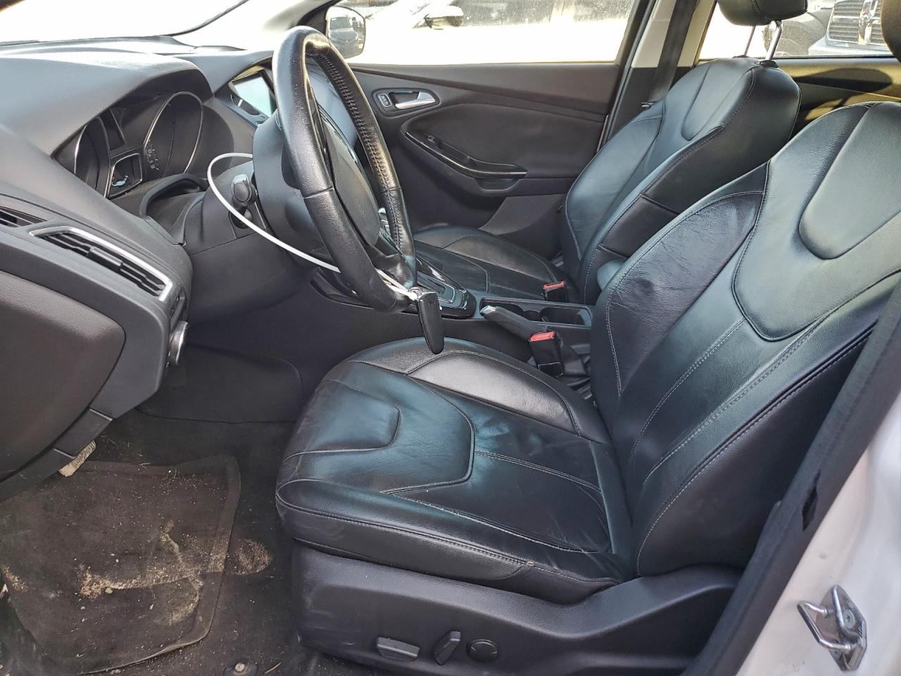 2017 FORD FOCUS TITANIUM photo 7