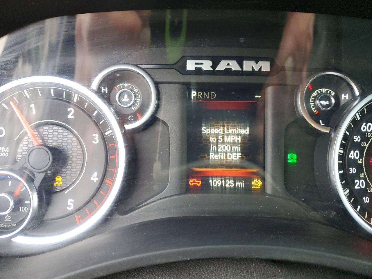 2022 RAM 3500 FLATBED TRUCK photo 9