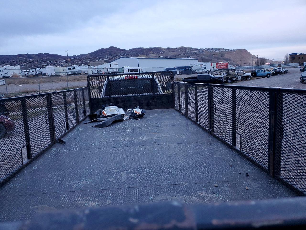 2022 RAM 3500 FLATBED TRUCK photo 10