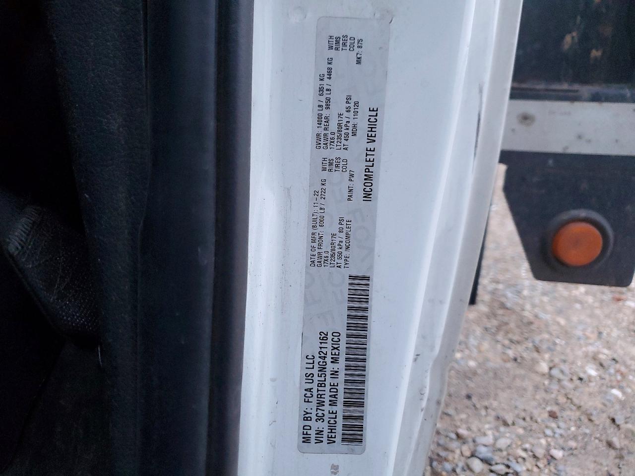 2022 RAM 3500 FLATBED TRUCK photo 14