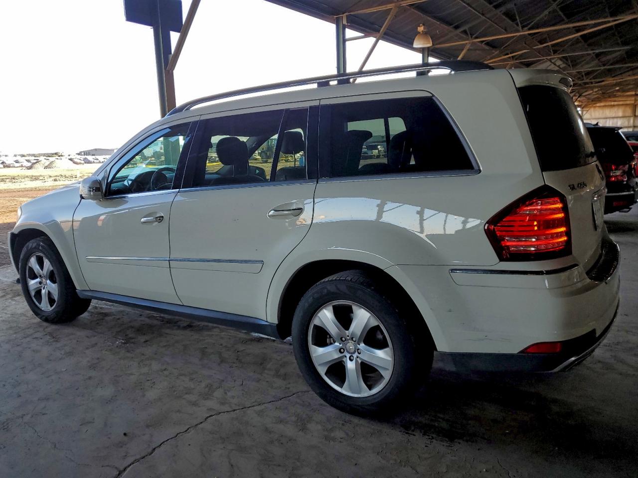 2011 MERCEDES-BENZ GL 450 4MATIC photo 4