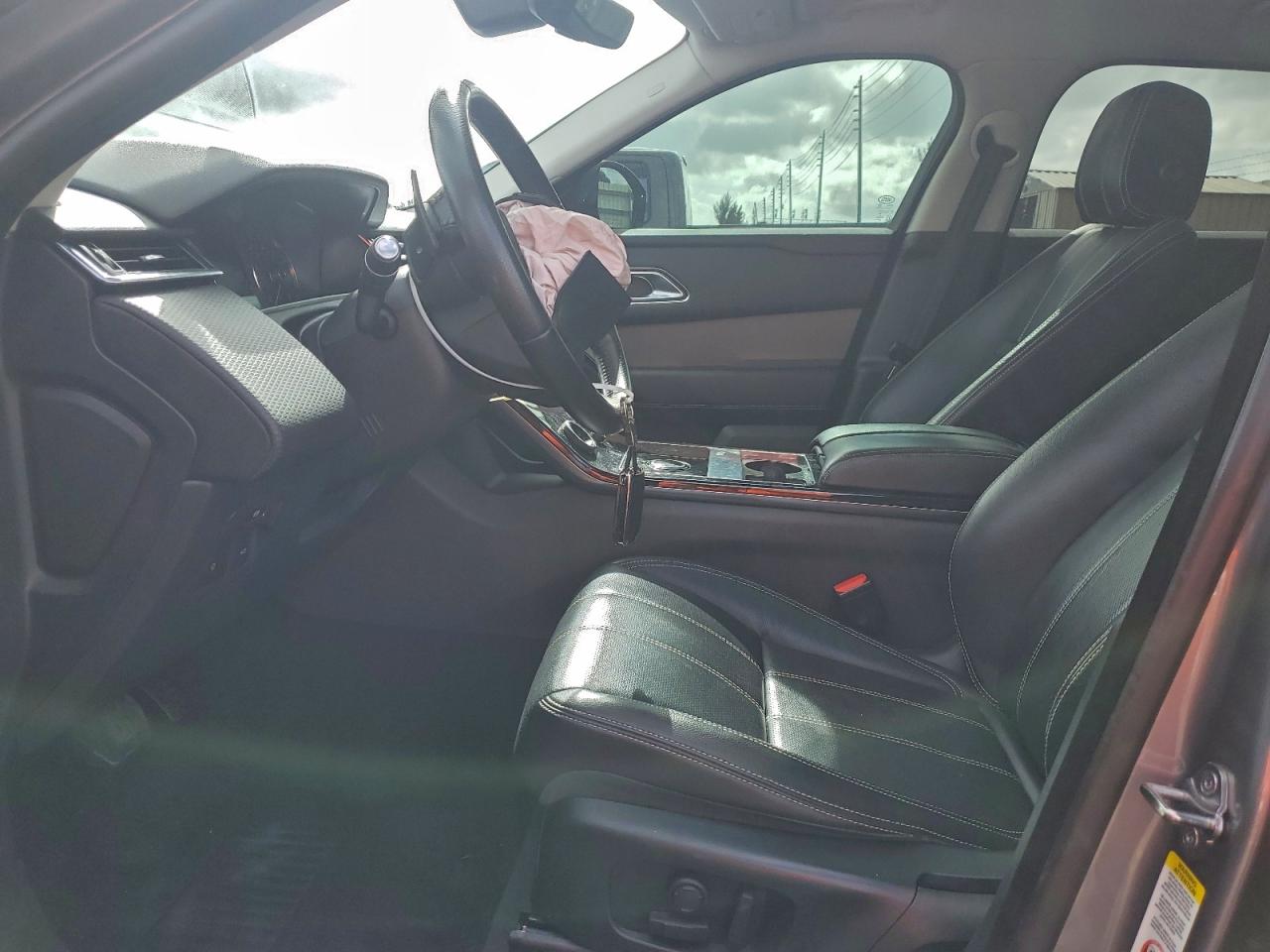 2020 LAND ROVER RANGE ROVER VELAR S photo 13
